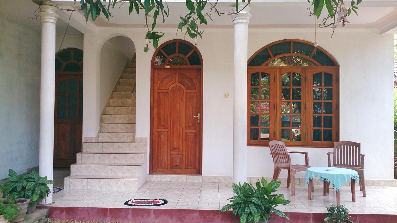 Welcome Family Guest House. Bentota Dış mekan fotoğraf